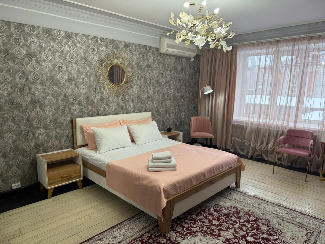 Turan Semey Grand Hotel Bagian luar foto